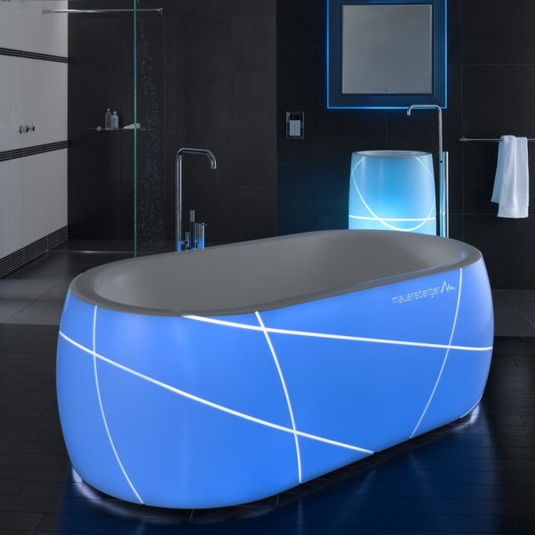 Badewanne freistehend mit Licht Neon